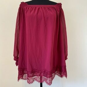 Maurice's on/off shoulder 3/4 length Sleeve Lace Trim Bottom Blouse Women Size 2